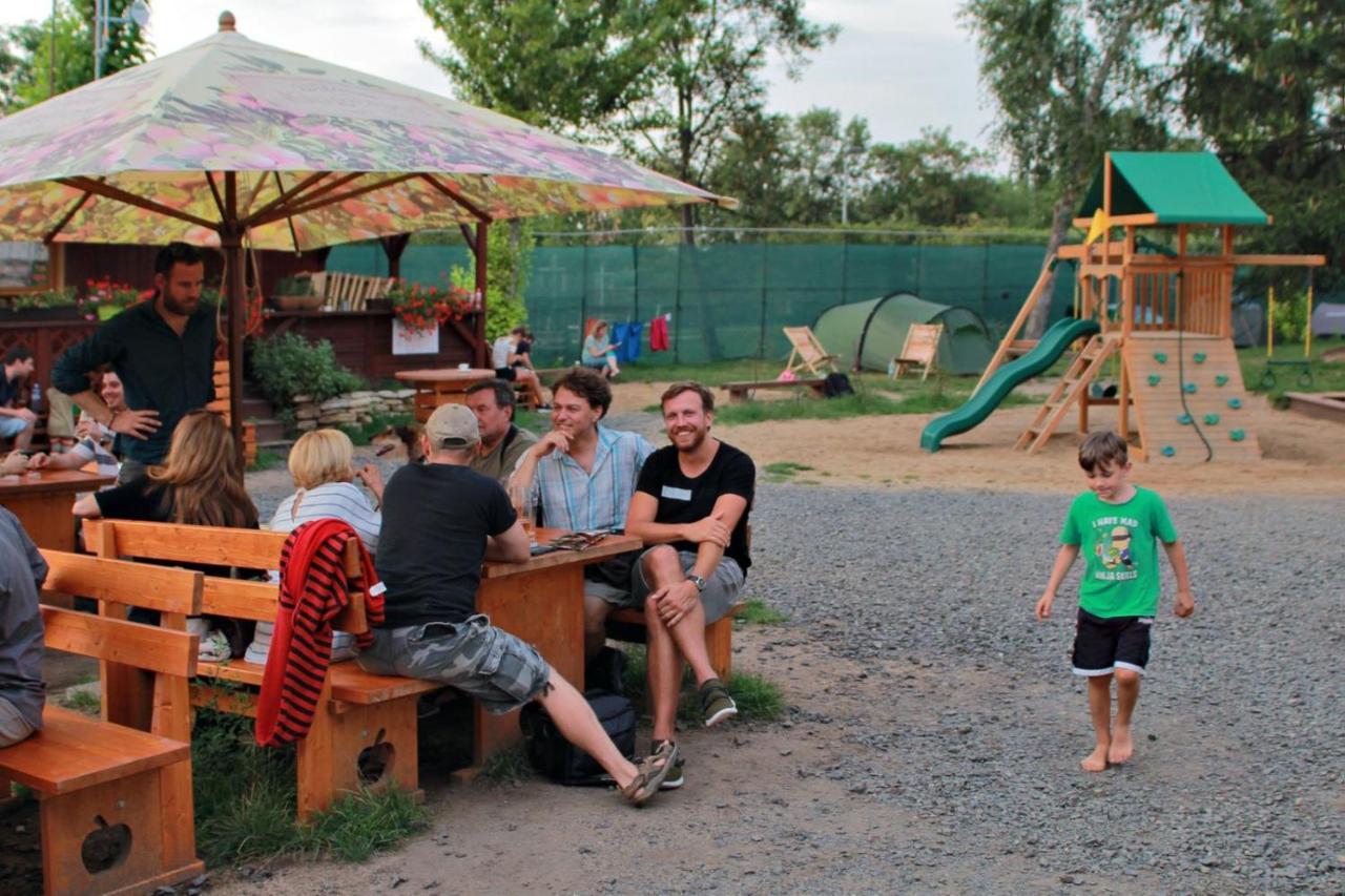 Sunny Family In Zizkov *